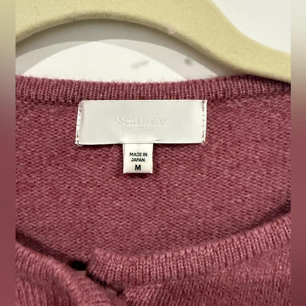 Moussy mauve cropped cardigan, size M - Picture 2 of 4